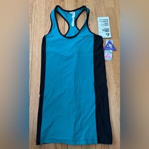 Zuzuzen Jade and Black Athletic Tank Top - Size XS
